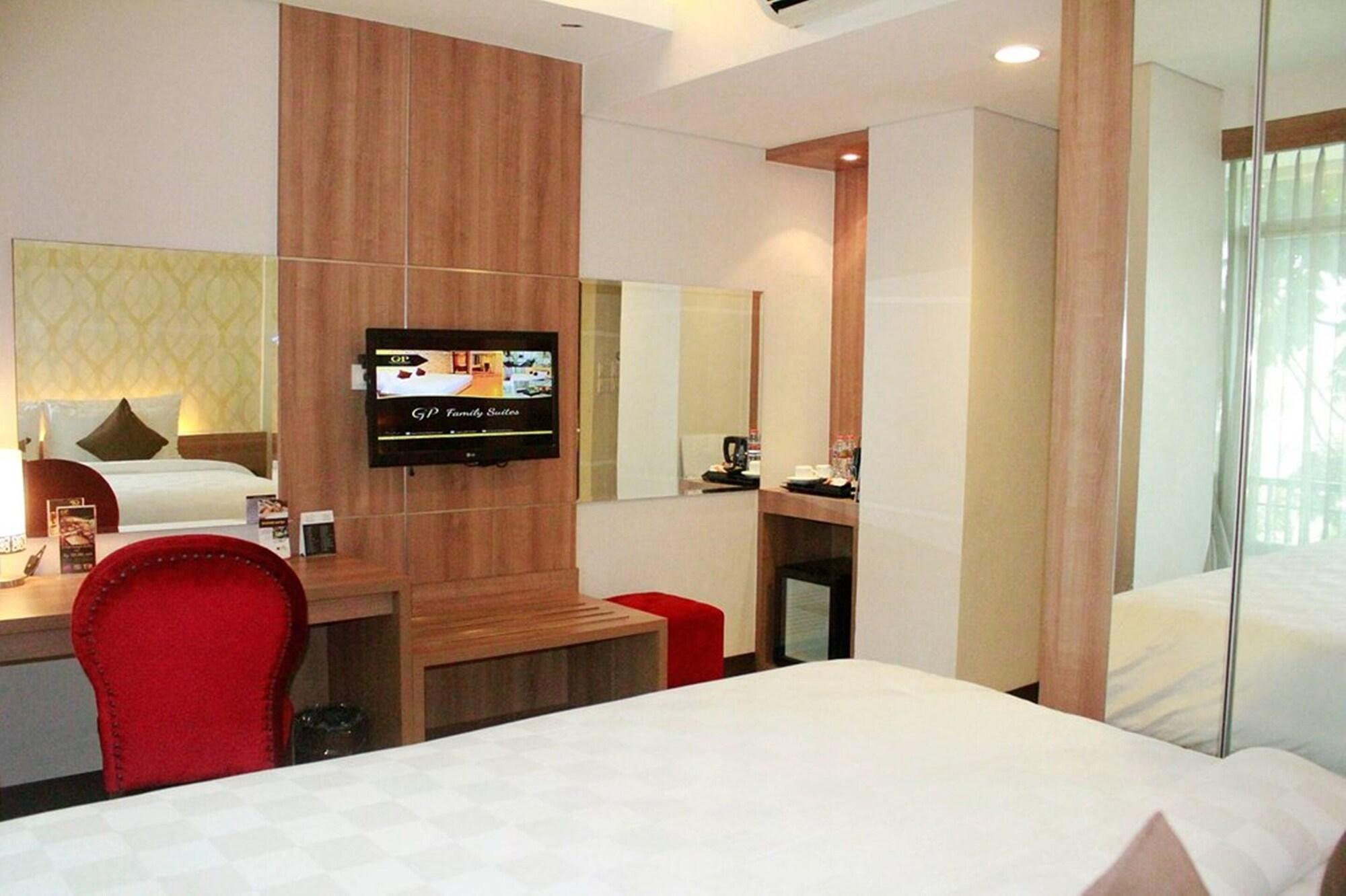 Gp Mega Kuningan Jakarta Luaran gambar